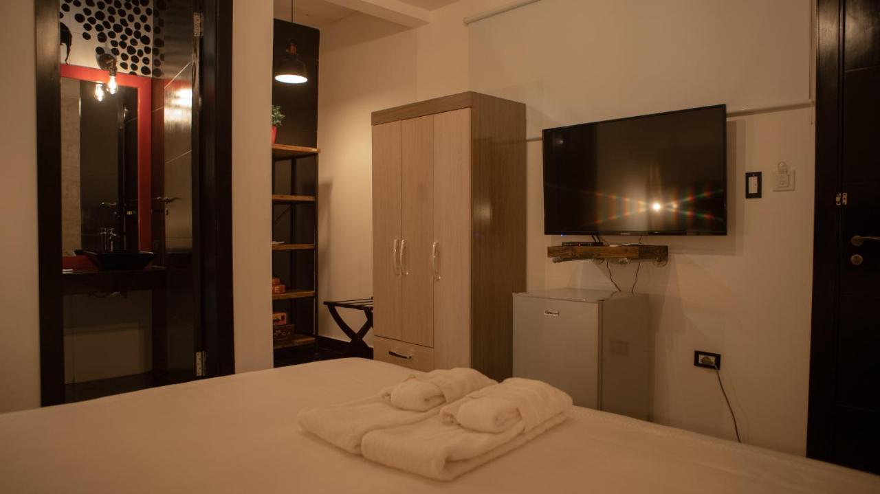 Hotel 1945 Aeropuerto アスンシオン エクステリア 写真